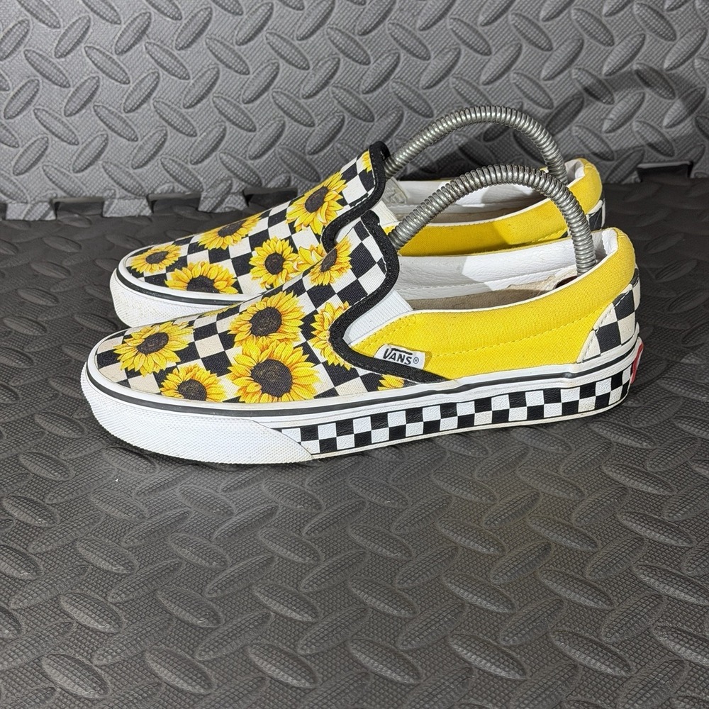 Vans Classic Women Sneakers "Sunflowers" Size 7 Low Top Slip On Checkered Shoes